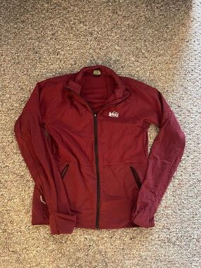 REI Women's Burgundy Full-Zip Active Jacket